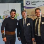 Andreas Großer von der Evangelischen Bank mit Steffen Henssler und Kai Gosslar